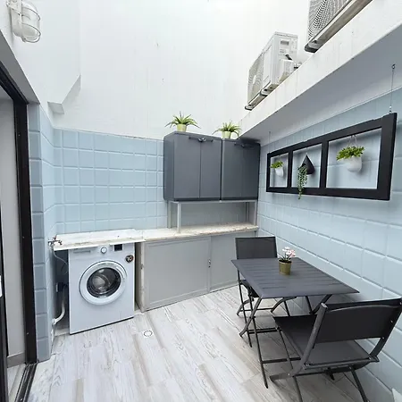 Casa Algarvia Townhouse Patio & Rooftop Vakantiehuis
