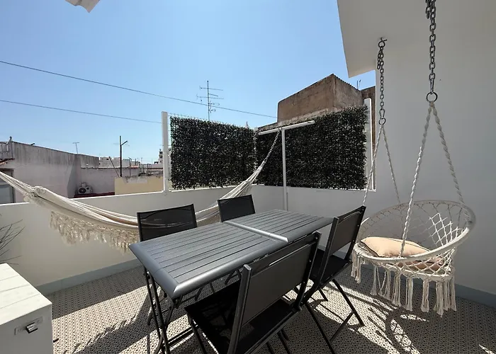 Casa Algarvia Townhouse Patio & Rooftop Дом отдыха *